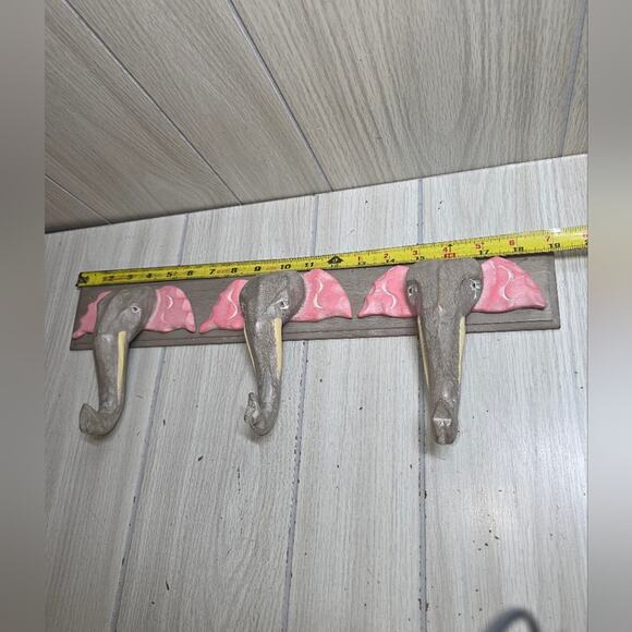 Vtg Pier 1 Carved Wooded Elephant Wall Hook Coat/Hat Rack Nursery Kids Room - Picture 4 of 6